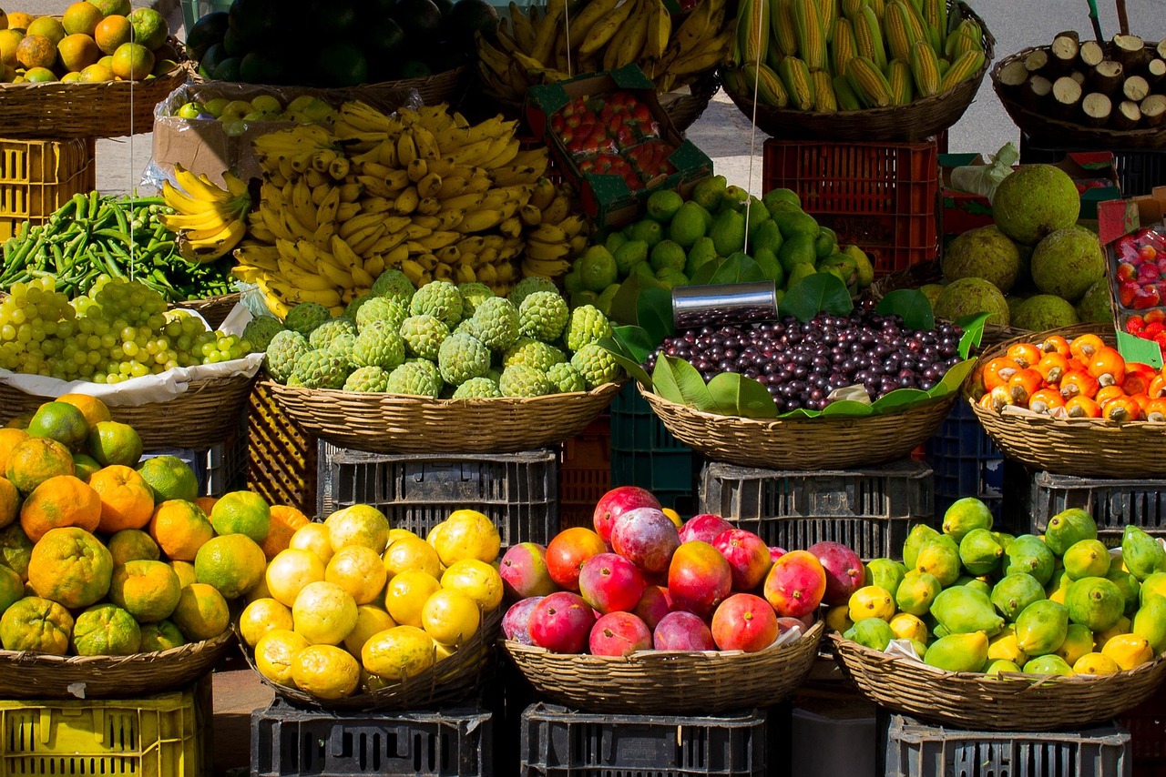 fruit-932745_1280 Spanish food market