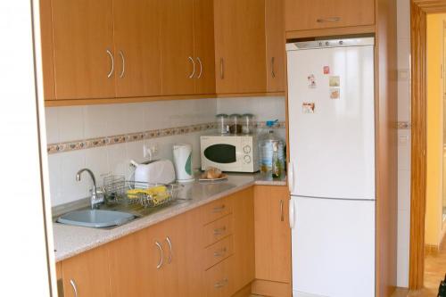 view-of-the-kitchen-pic2